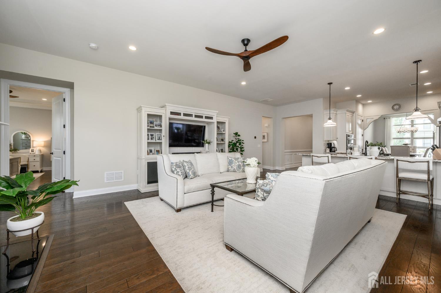 15 Woodspring Road, Farmingdale, NJ, 07727 image 13