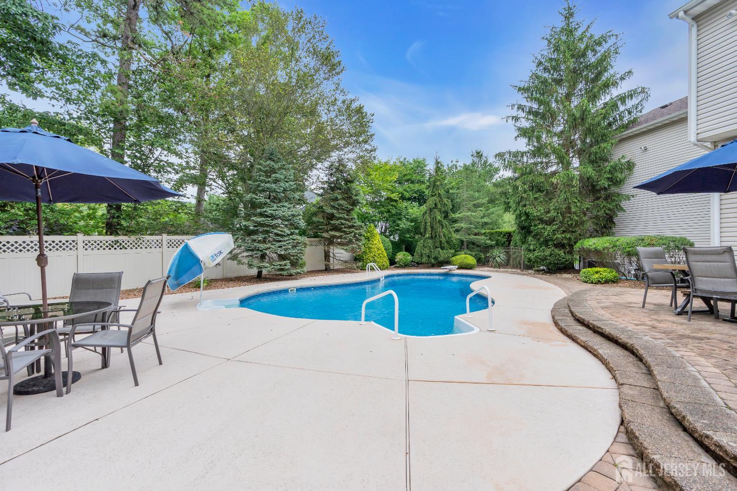 329 Valley View Circle, Freehold Twp, NJ, 07728 image 77