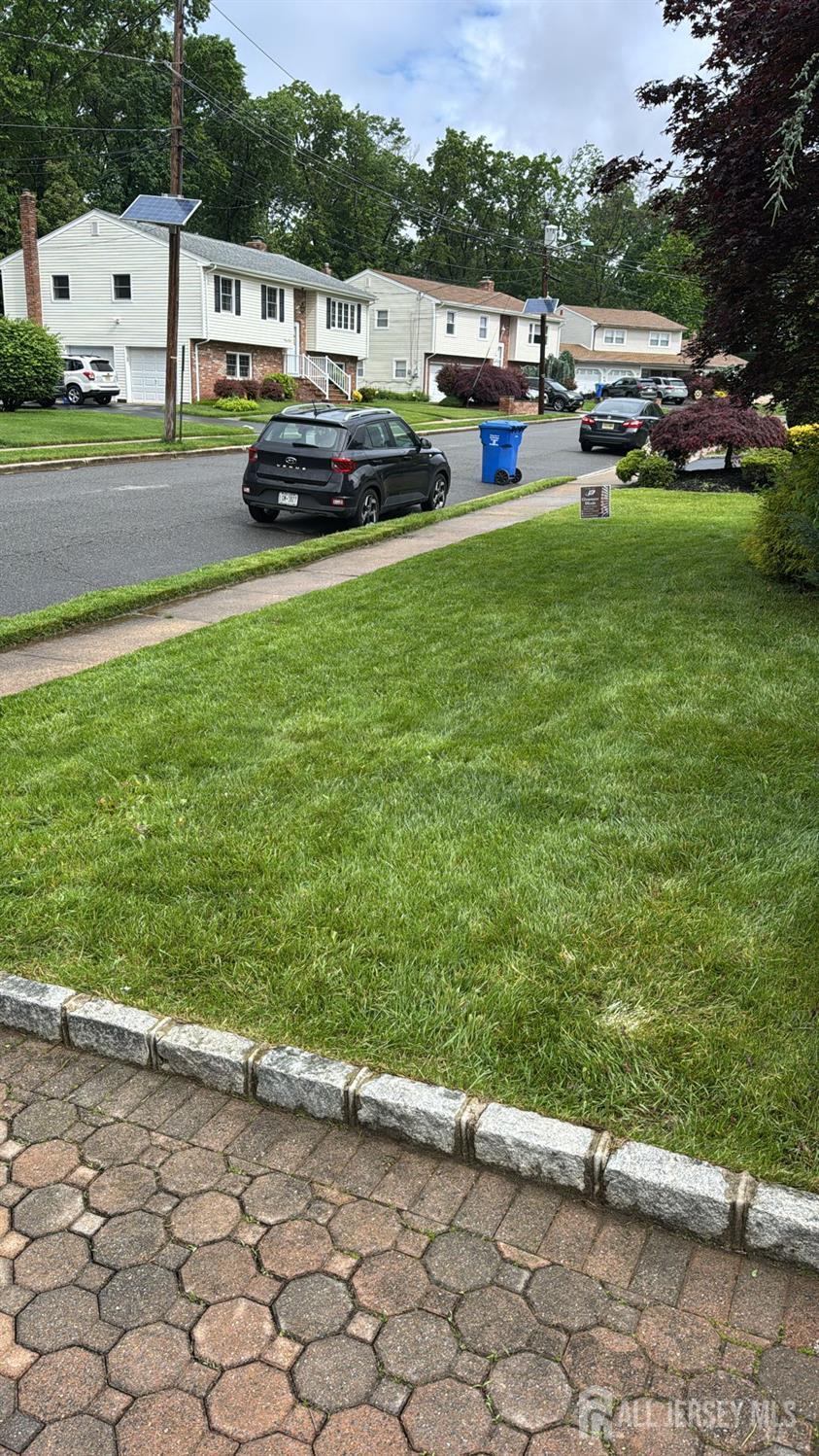 20 Wick Drive, Fords, NJ, 08863