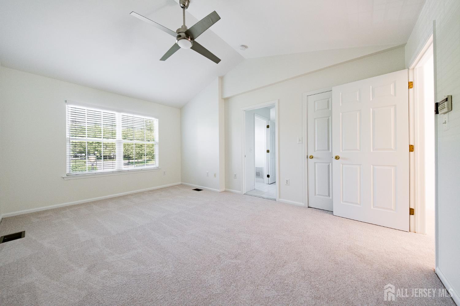 202 park Knoll, South Brunswick, NJ, 08540 image 33