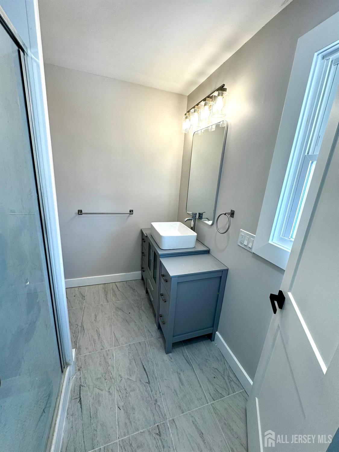 328 franklach Avenue, North Brunswick, NJ, 08902 image 22