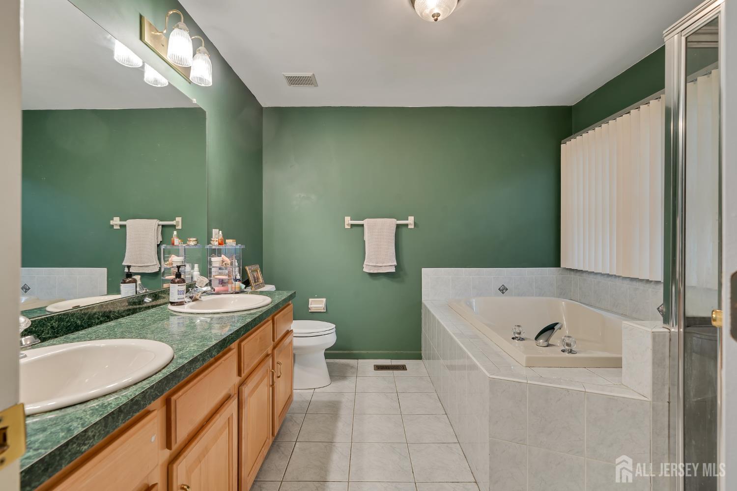 6 Marion Court, Old Bridge, NJ, 08857 image 19
