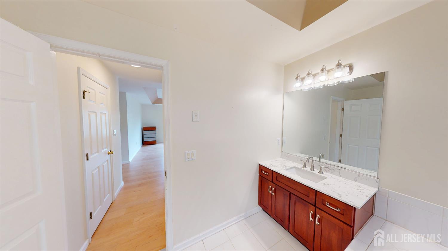 53 Kirschman Drive, Old Bridge, NJ, 07747 image 41