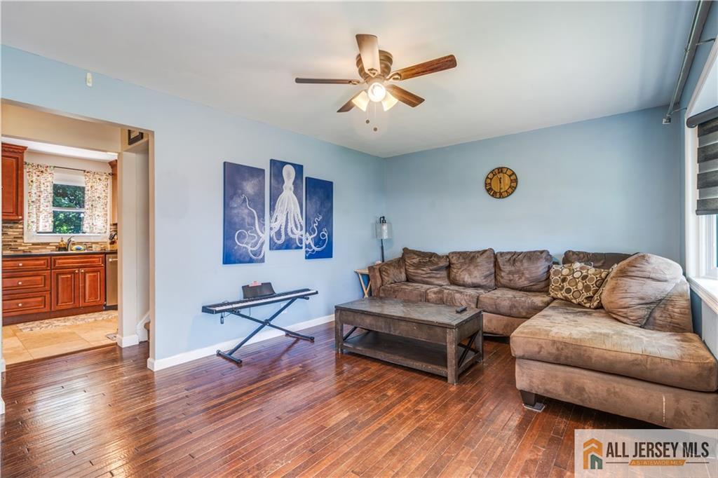 130 Tunison Road, New Brunswick, NJ, 08901 image 29