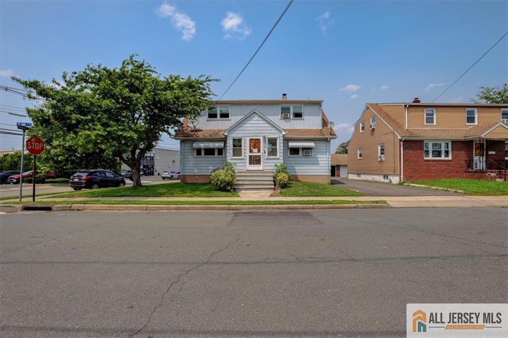 52 Saint Ann Street Image 3