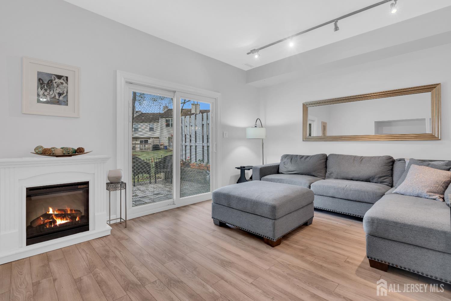 806 Darlington Drive Image 5