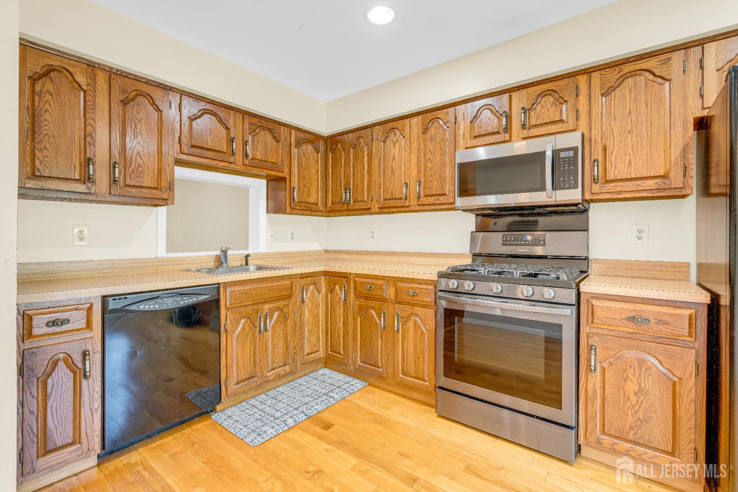 3604 Spring Brook Drive, Edison, NJ, 08820 image 10