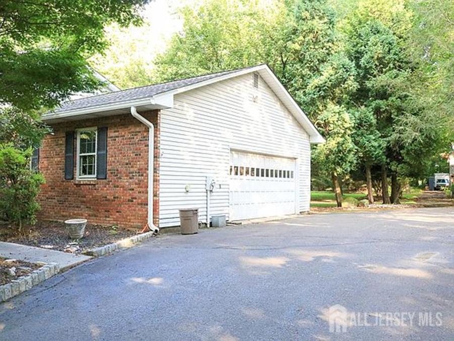 20 White Pine Road, South Brunswick, NJ, 08831 image 30