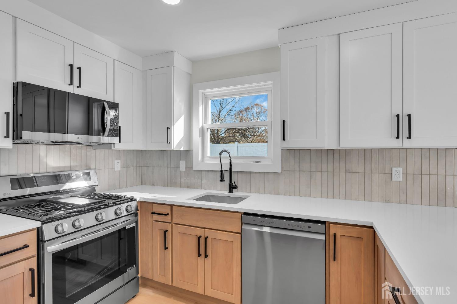 416-418 Hawthorne Street, Keyport, NJ, 07735 image 12