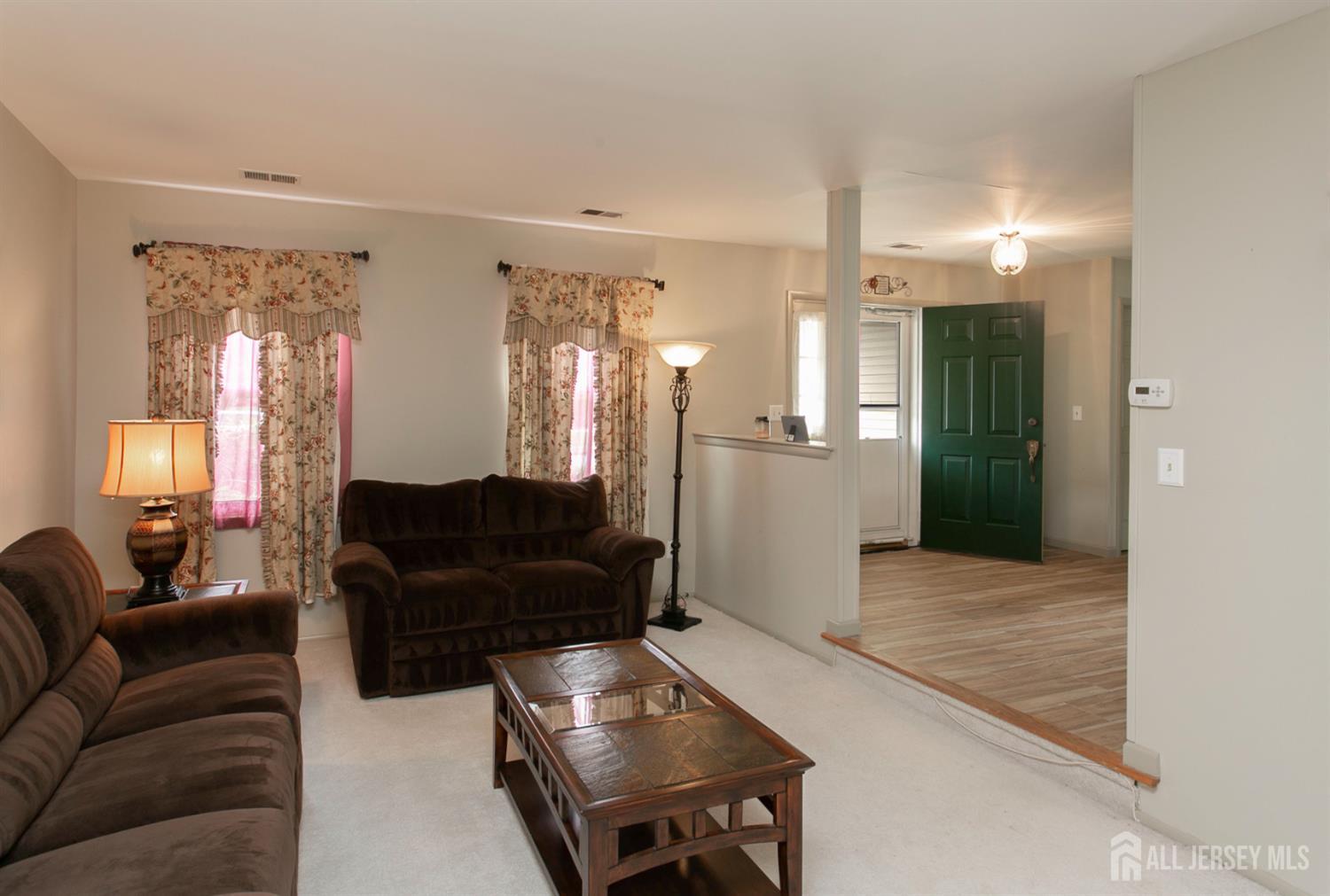 71 S Sagamore Avenue, Edison, NJ, 08820