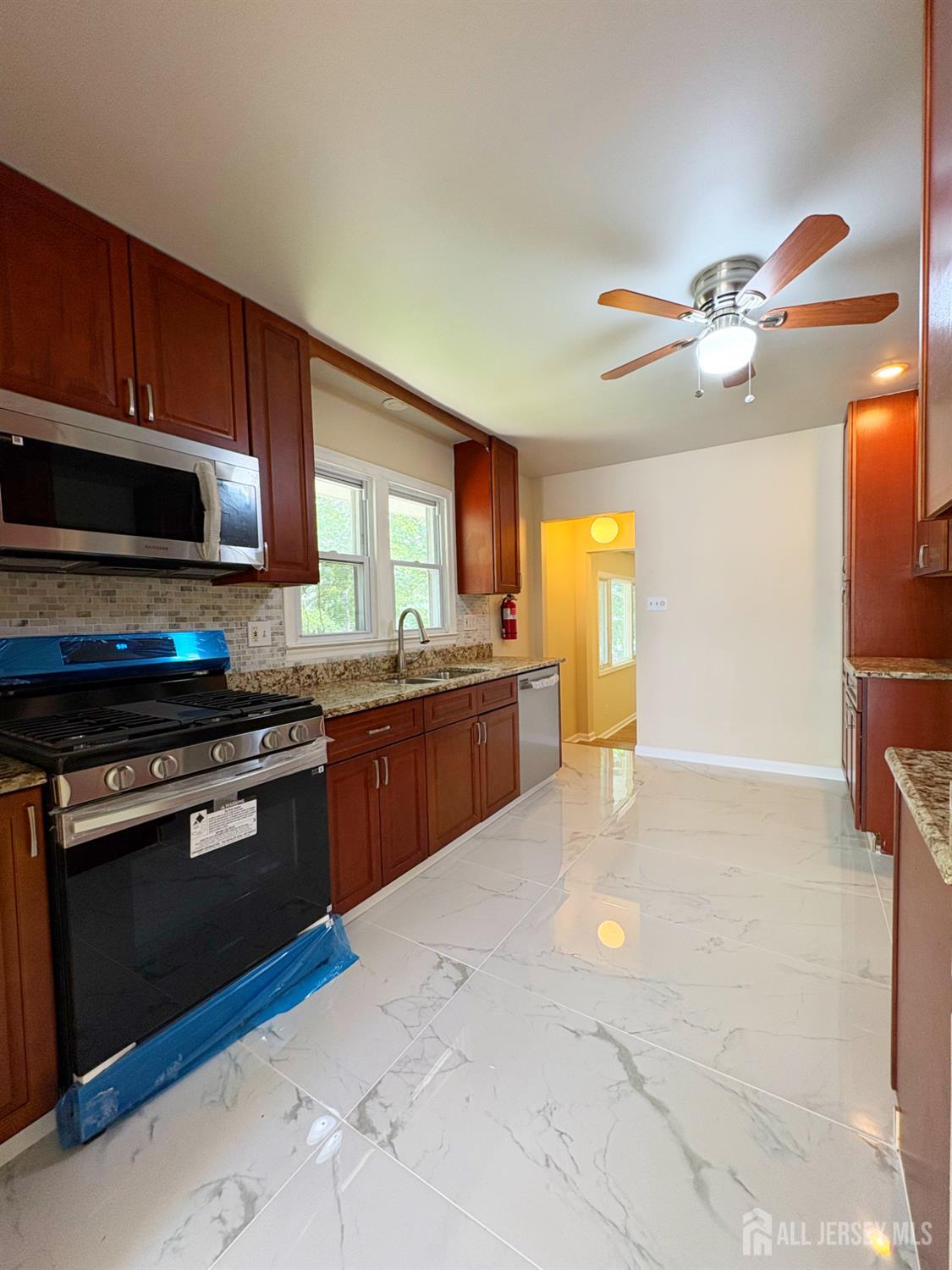 500 Grove Avenue, Highland Park, NJ, 08904 image 19