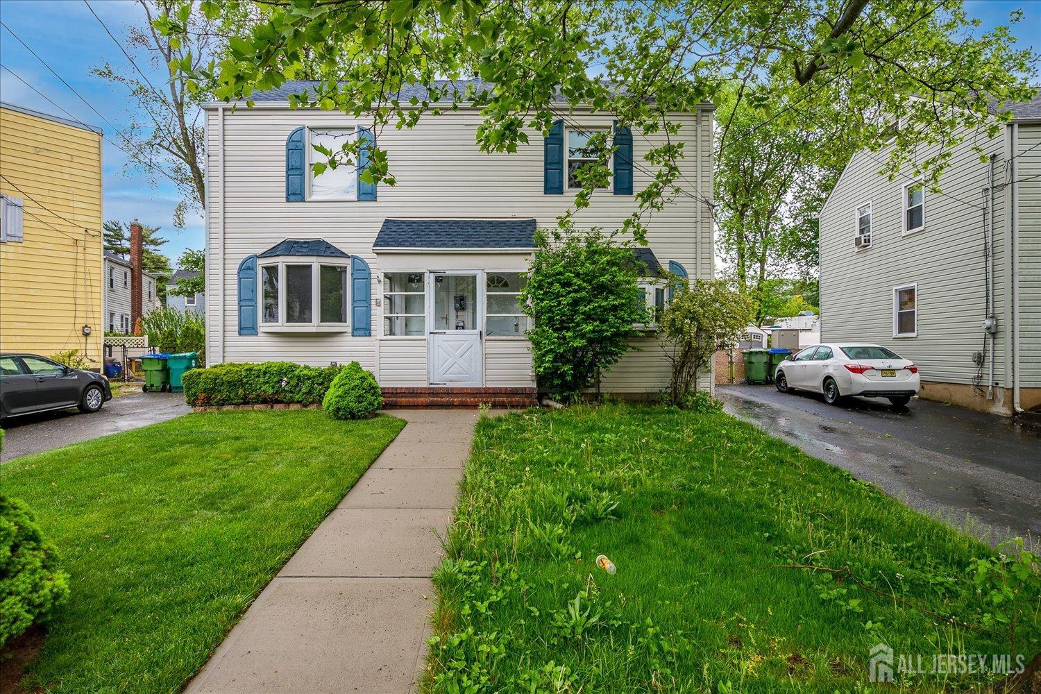 8 MacArthur Drive, Edison, NJ, 08837