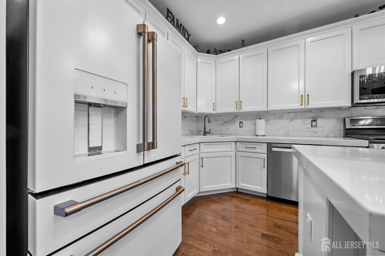 20 McCormick Avenue, Old Bridge, NJ, 08857 image 12