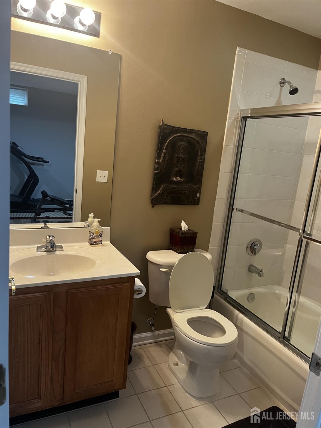 92 S Shore Drive, South Amboy, NJ, 08879 image 16