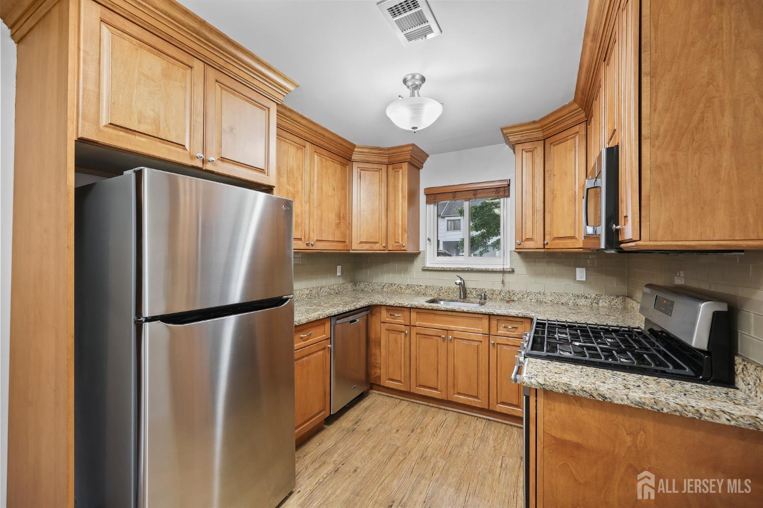 70 Lexington Circle, Old Bridge, NJ, 07747 image 11