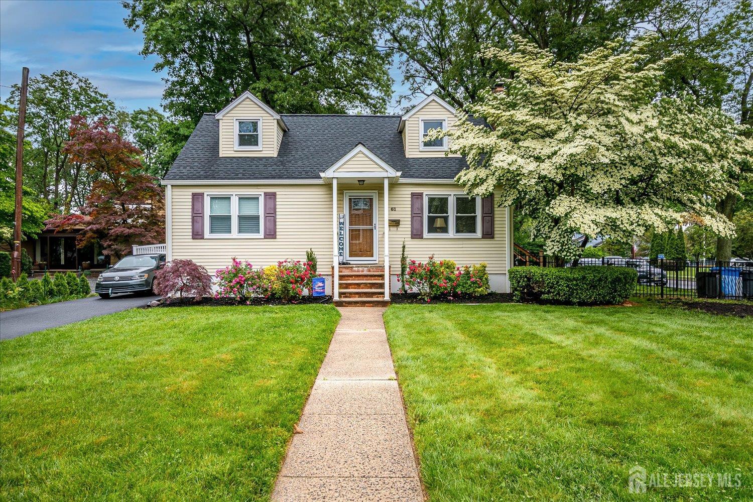 61 Thomas Street, Metuchen, NJ, 08840