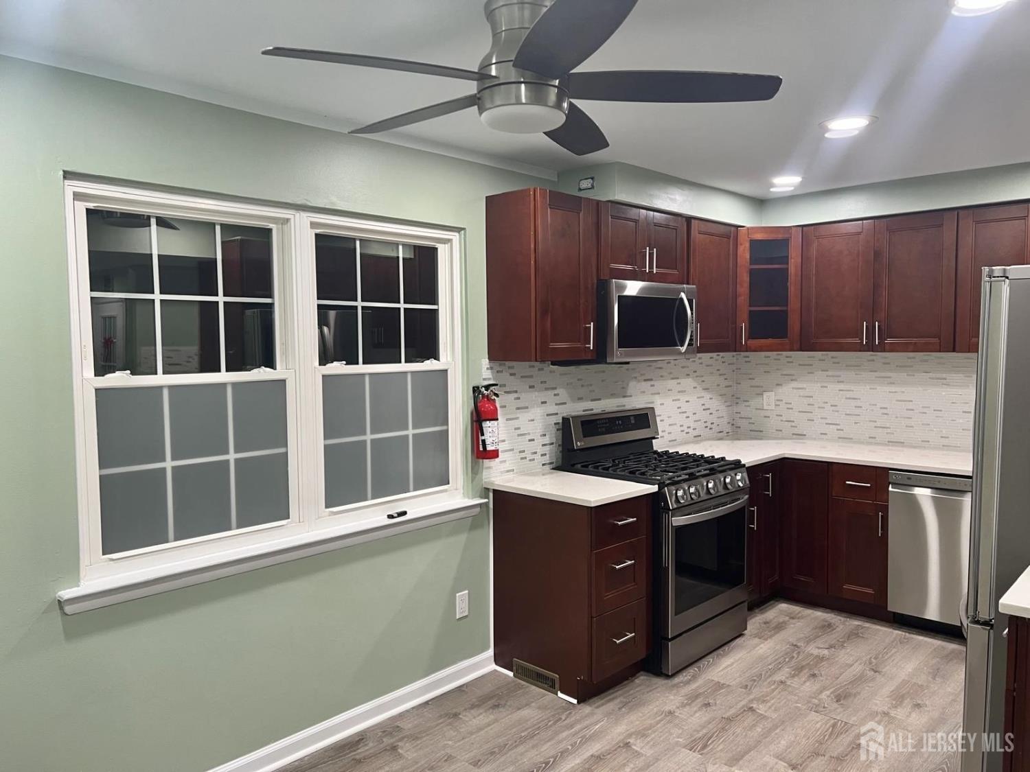 23 Hanover Square 23D, Middlesex, NJ, 08846 image 12