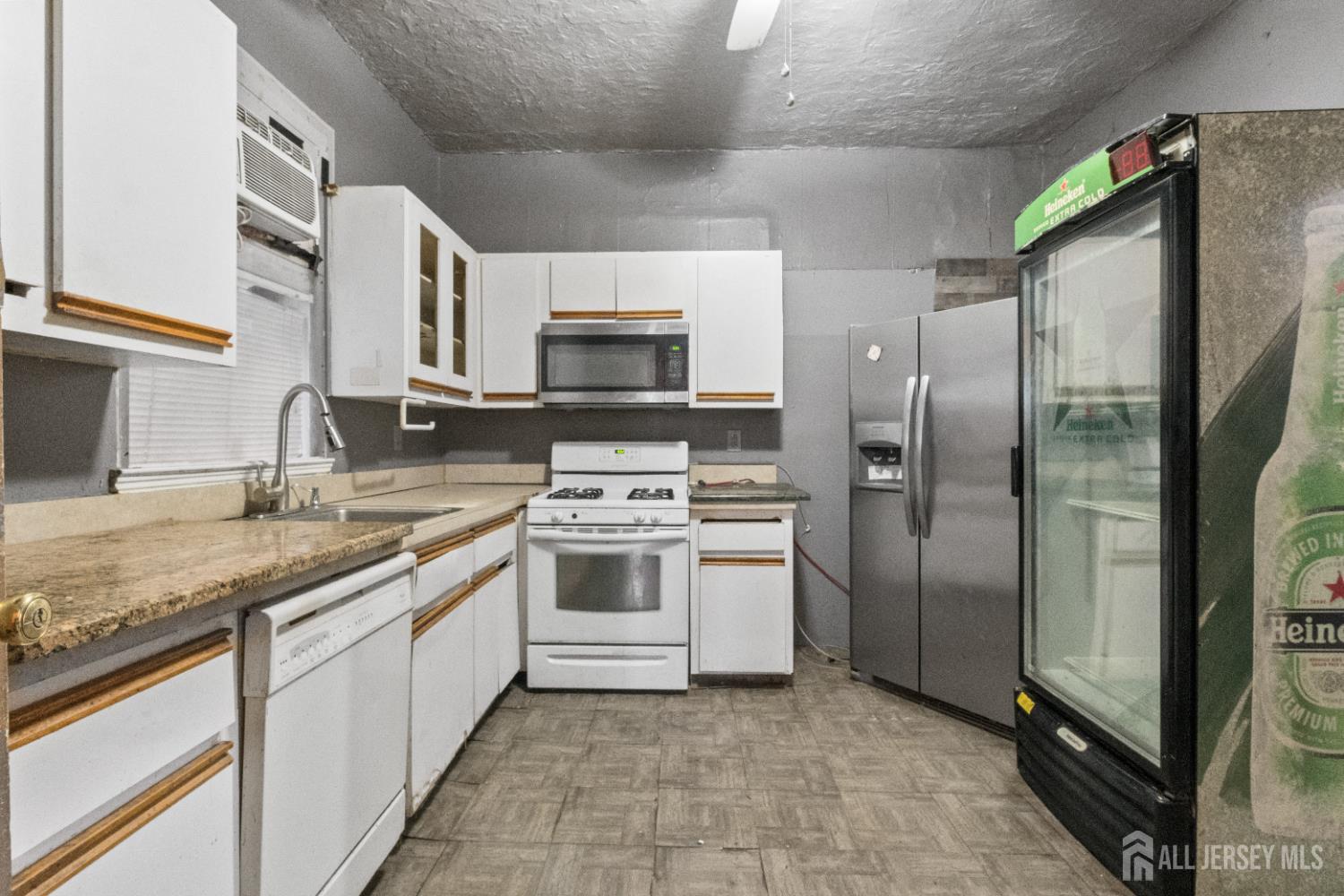 386 High Street, Perth Amboy, NJ, 08861 image 6