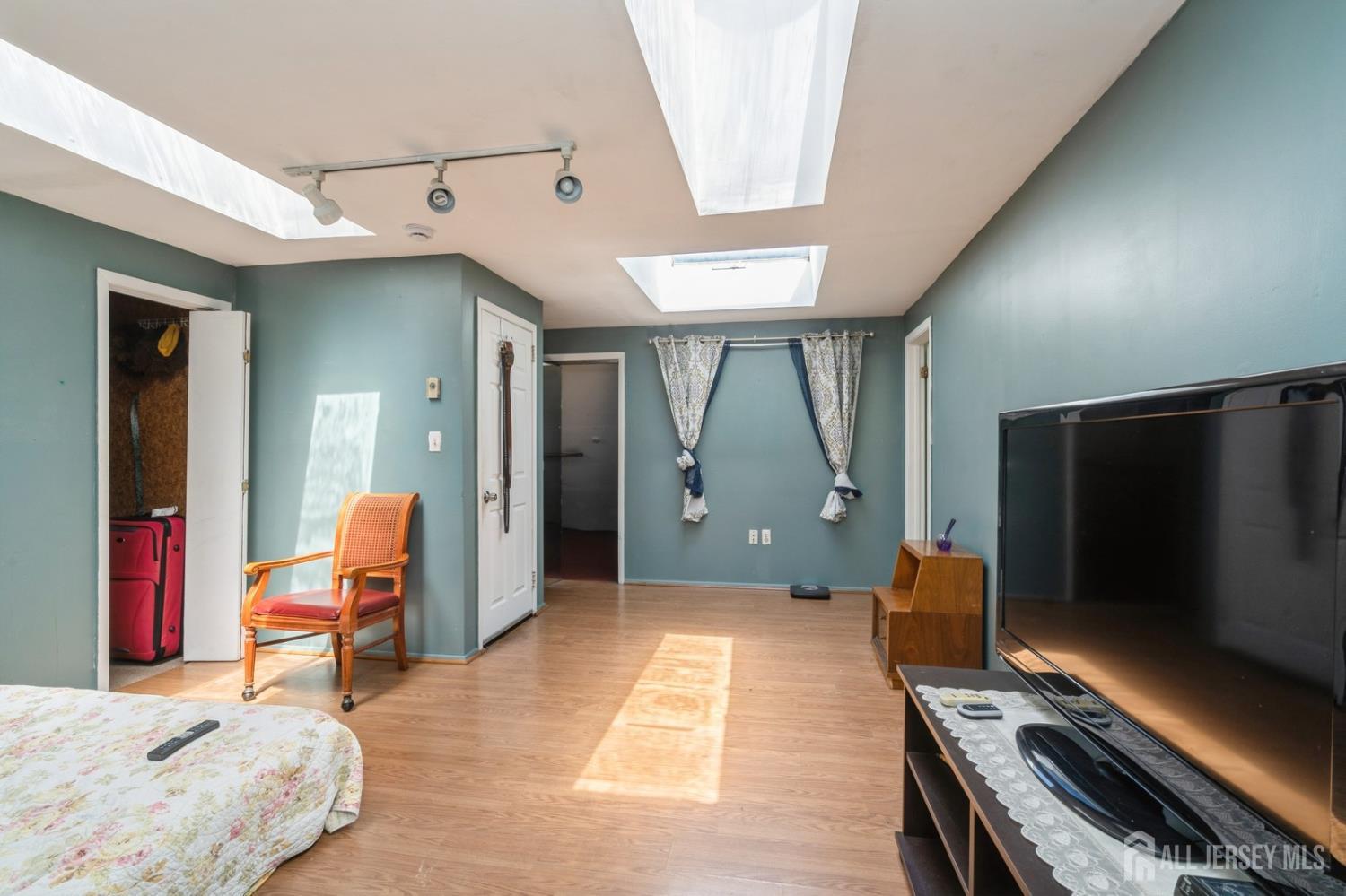 571 Greenbrook Road, North Plainfield, NJ, 07063 image 21