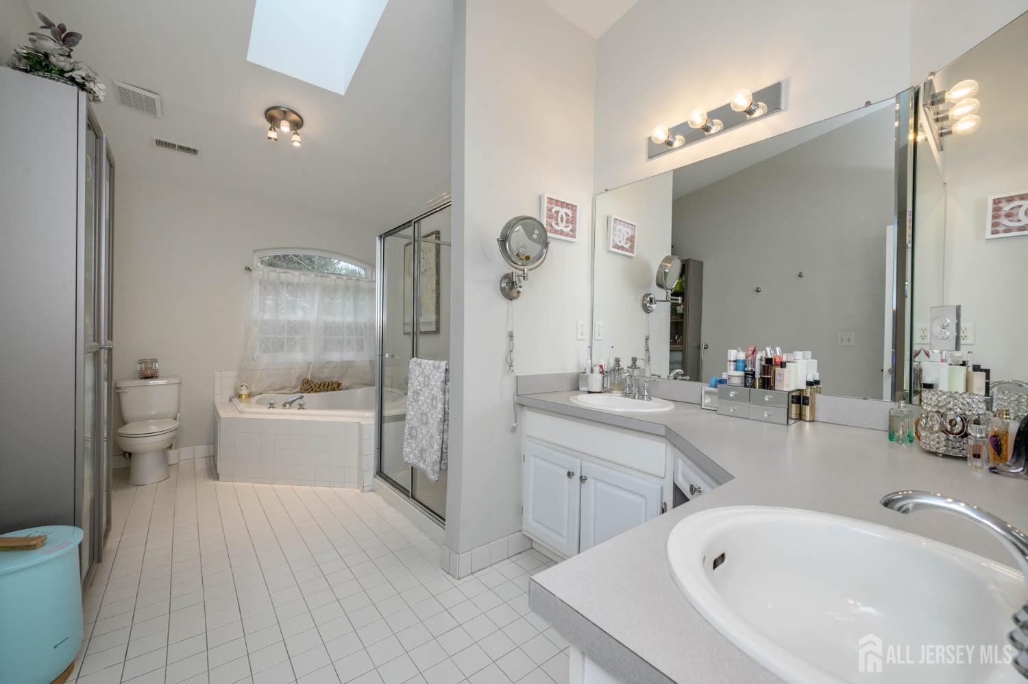29 Chimney Court, Old Bridge, NJ, 08879 image 32