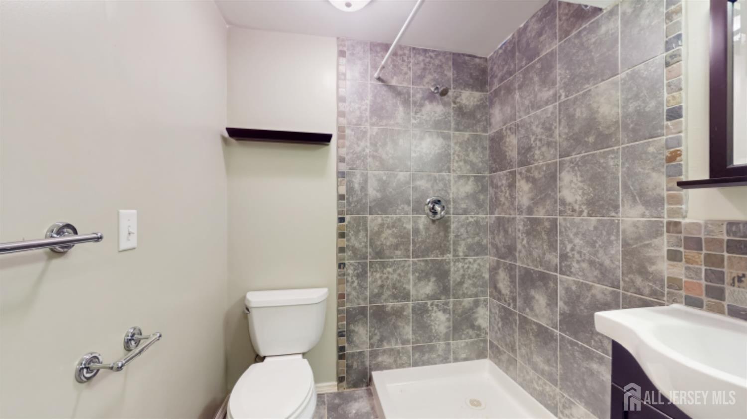 28 Walden Court, Old Bridge, NJ, 08857 image 22