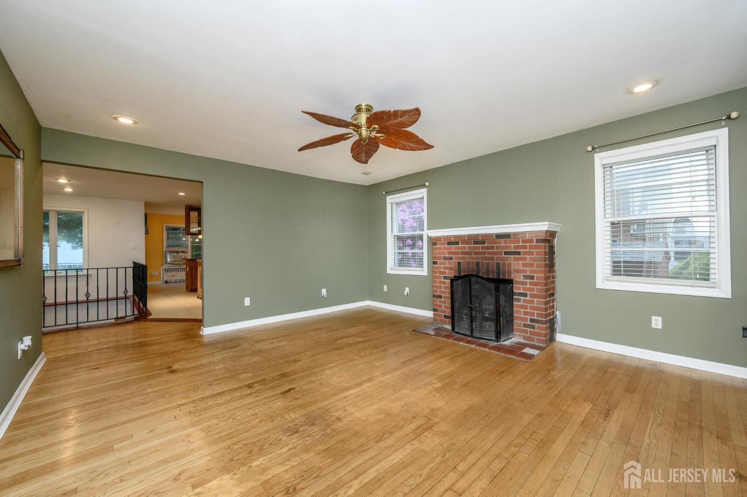 4 Ashwood Place, North Brunswick, NJ, 08902