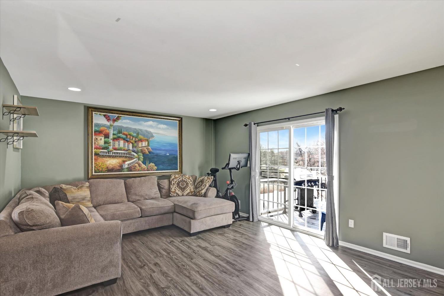 40 Forest Garden Drive, Old Bridge, NJ, 07747 image 16