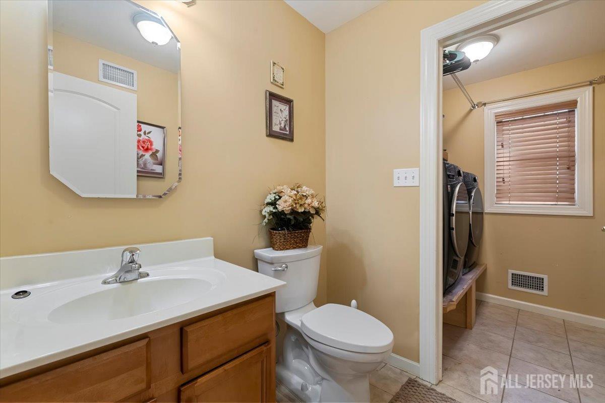 861 S Birch Street, Perth Amboy, NJ, 08861 image 30