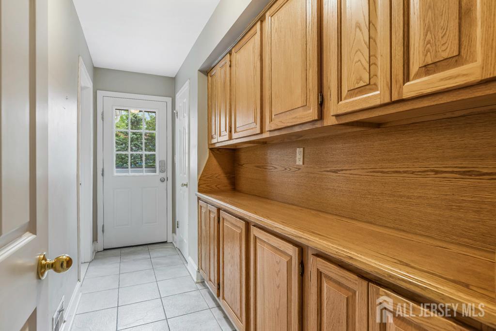 318 Ambrose Avenue, Middlesex, NJ, 08846 image 23
