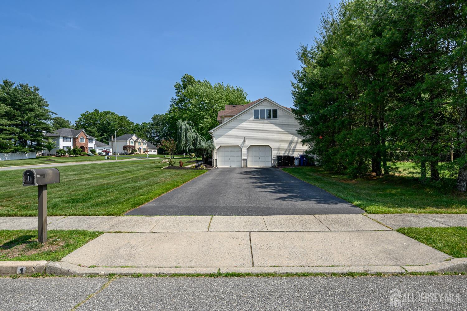1 Wilfred Road, Manalapan, NJ, 07726 image 57