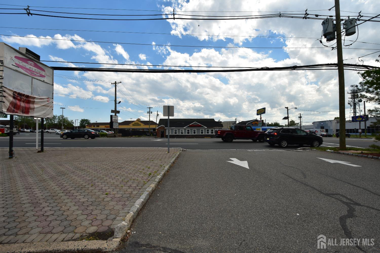 1710 Oak Tree Road, Edison, NJ, 08820 image 16