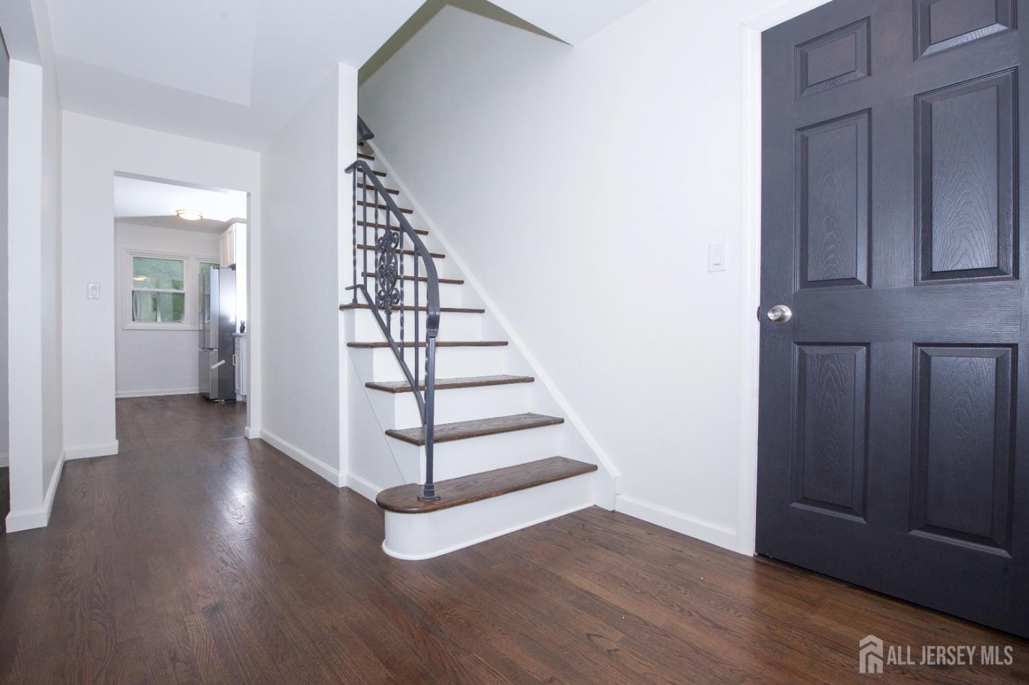 94 Kline Boulevard, Colonia, NJ, 07067