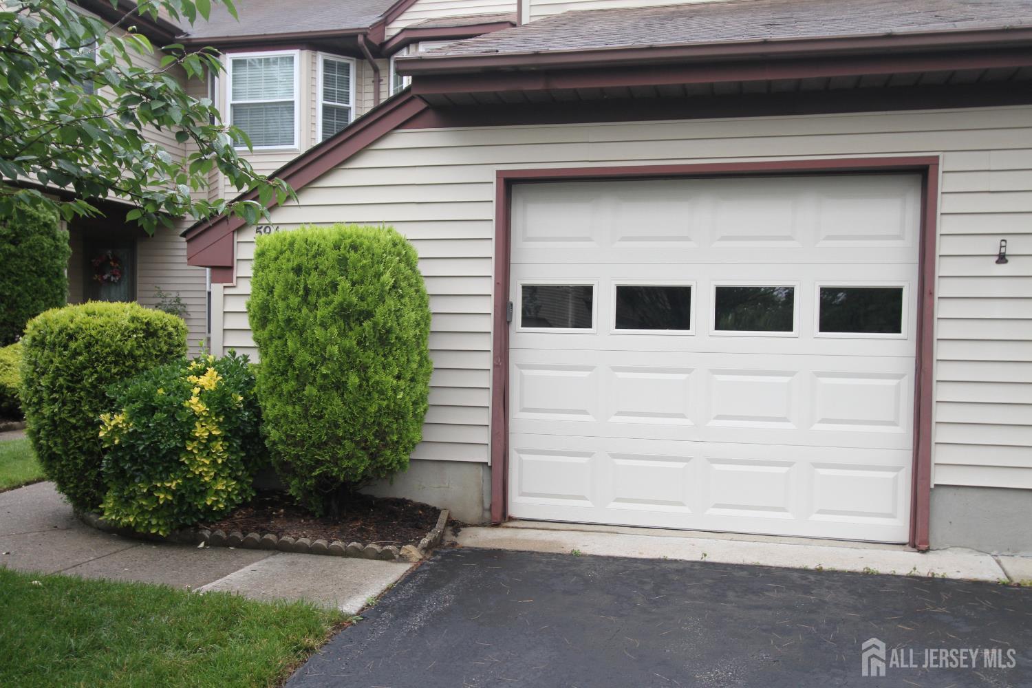 59-A Yorkshire Drive Image 1