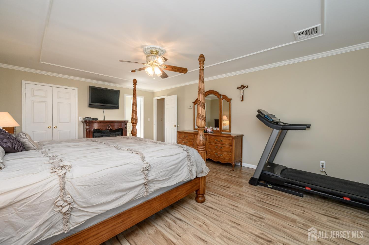 1 Wilfred Road, Manalapan, NJ, 07726 image 32