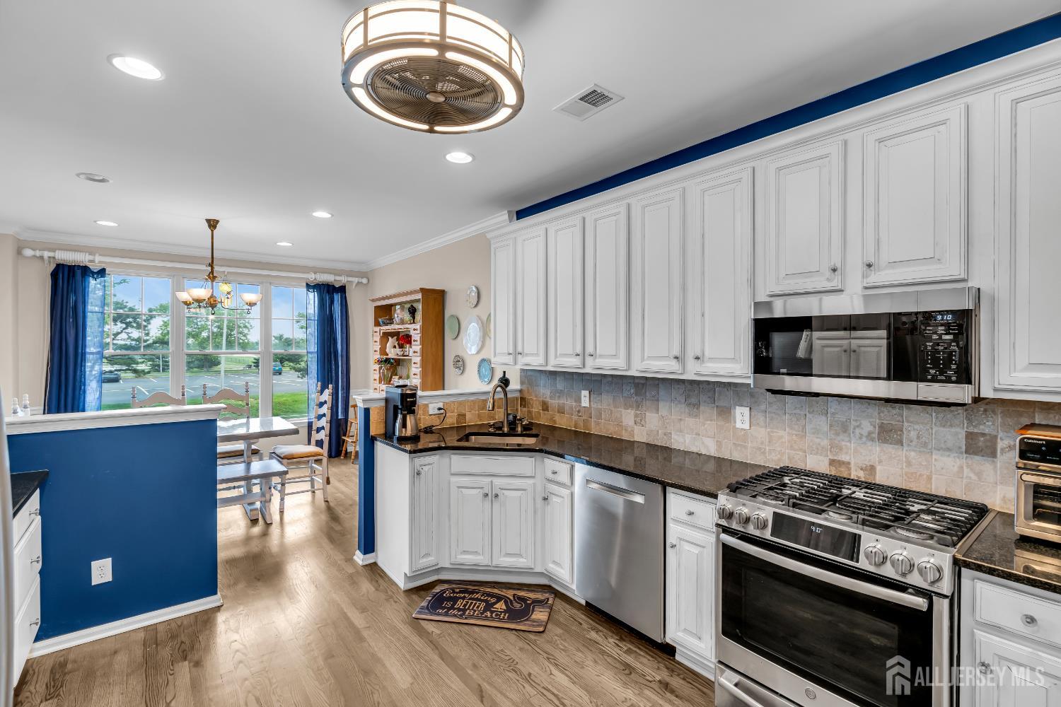 66 S Shore Drive, South Amboy, NJ, 08879 image 12