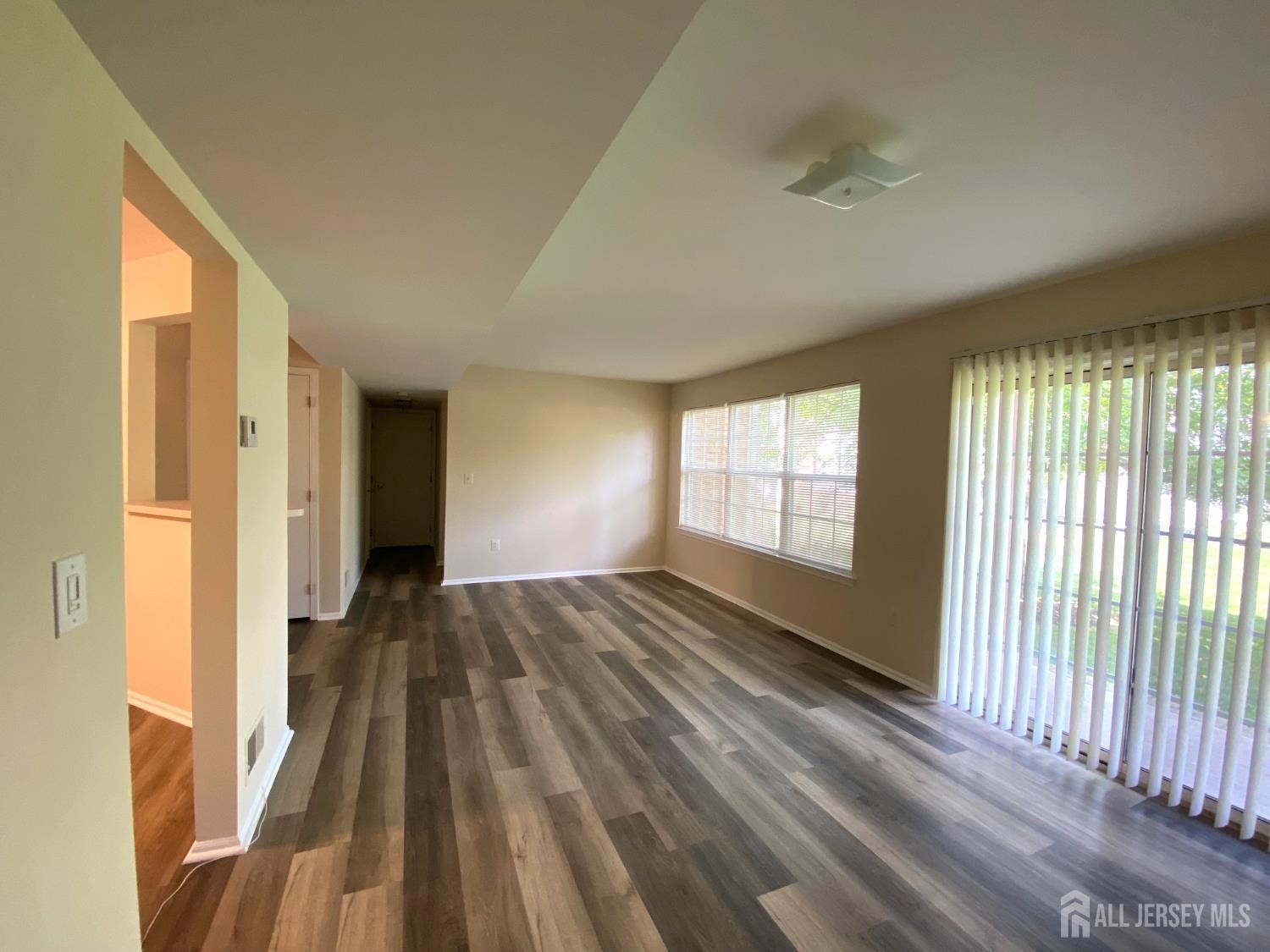 420 Plymouth Road Image 3