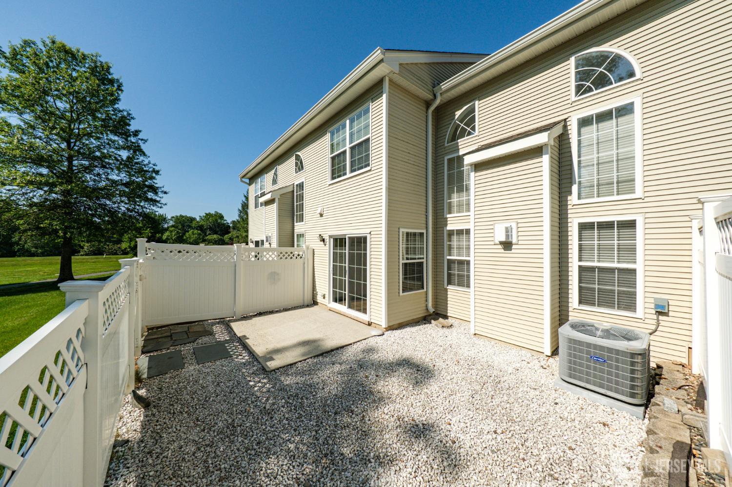 202 park Knoll, South Brunswick, NJ, 08540 image 58