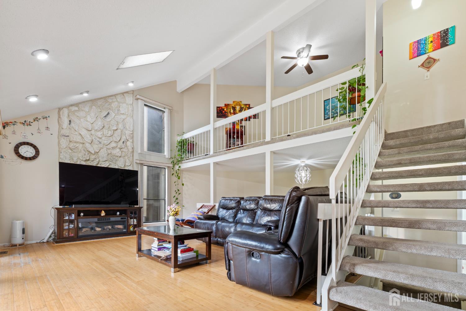 348 Westgate Drive, Edison, NJ, 08820 image 10