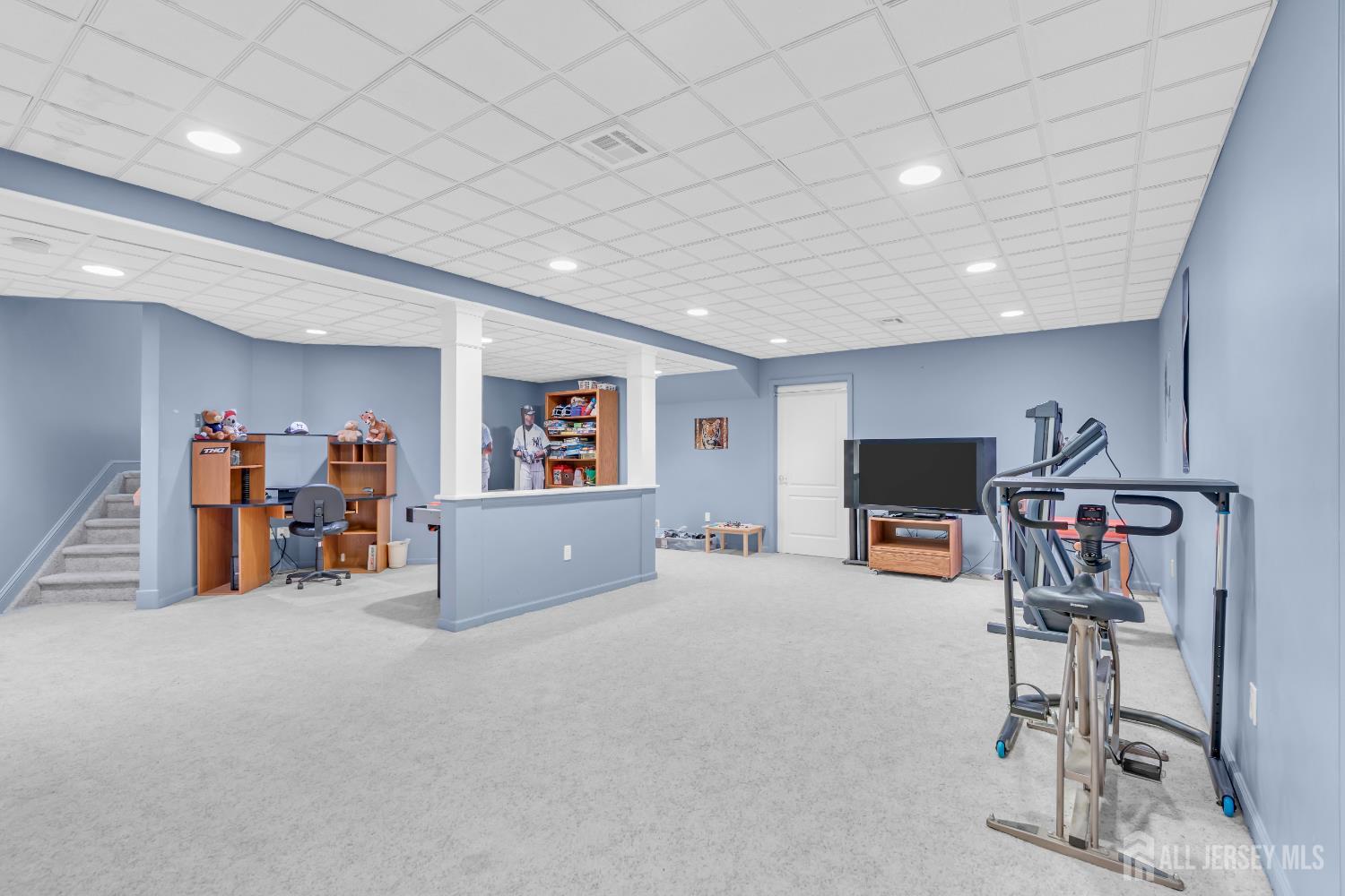 329 Valley View Circle, Freehold Twp, NJ, 07728 image 71