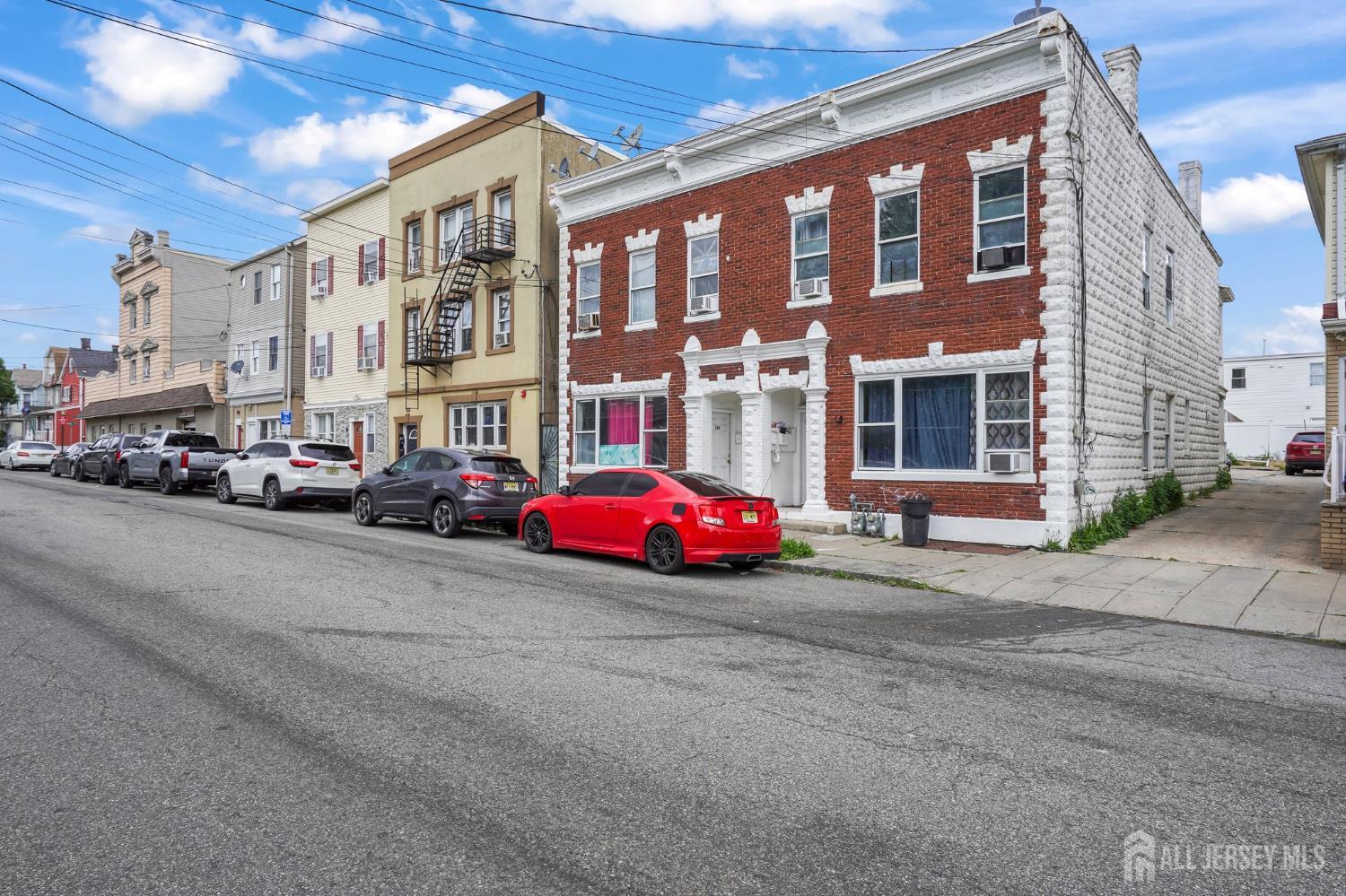 264 Washington Street, Perth Amboy, NJ, 08861