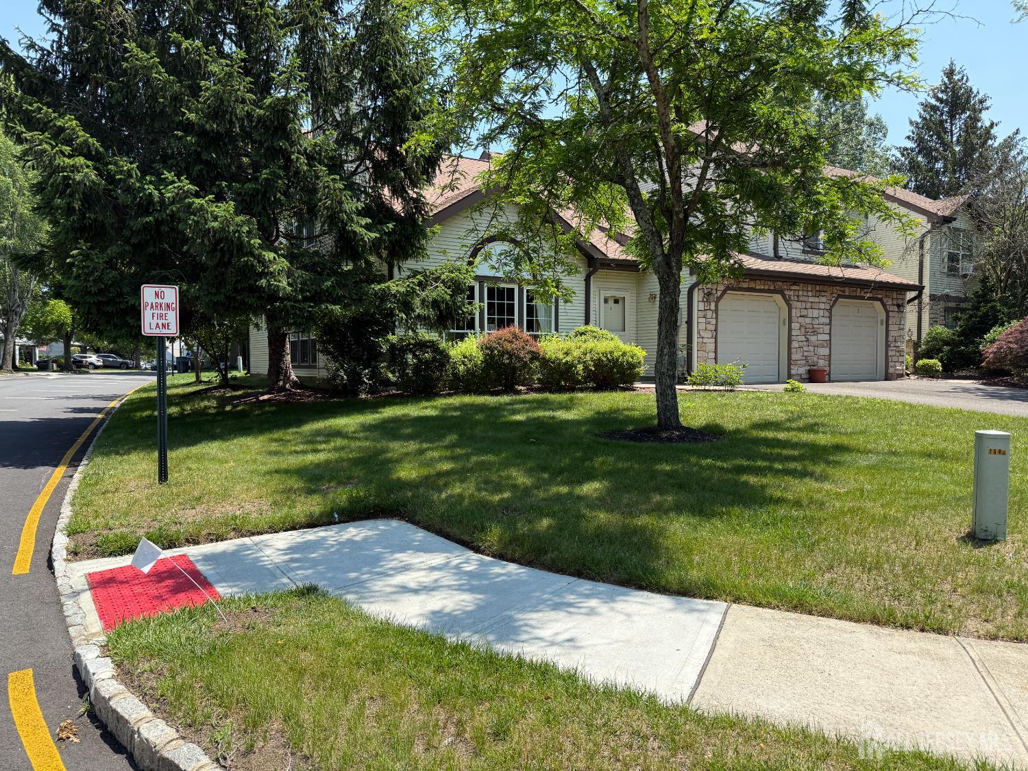 1 Allen Court, Manalapan, NJ, 07726 image 63