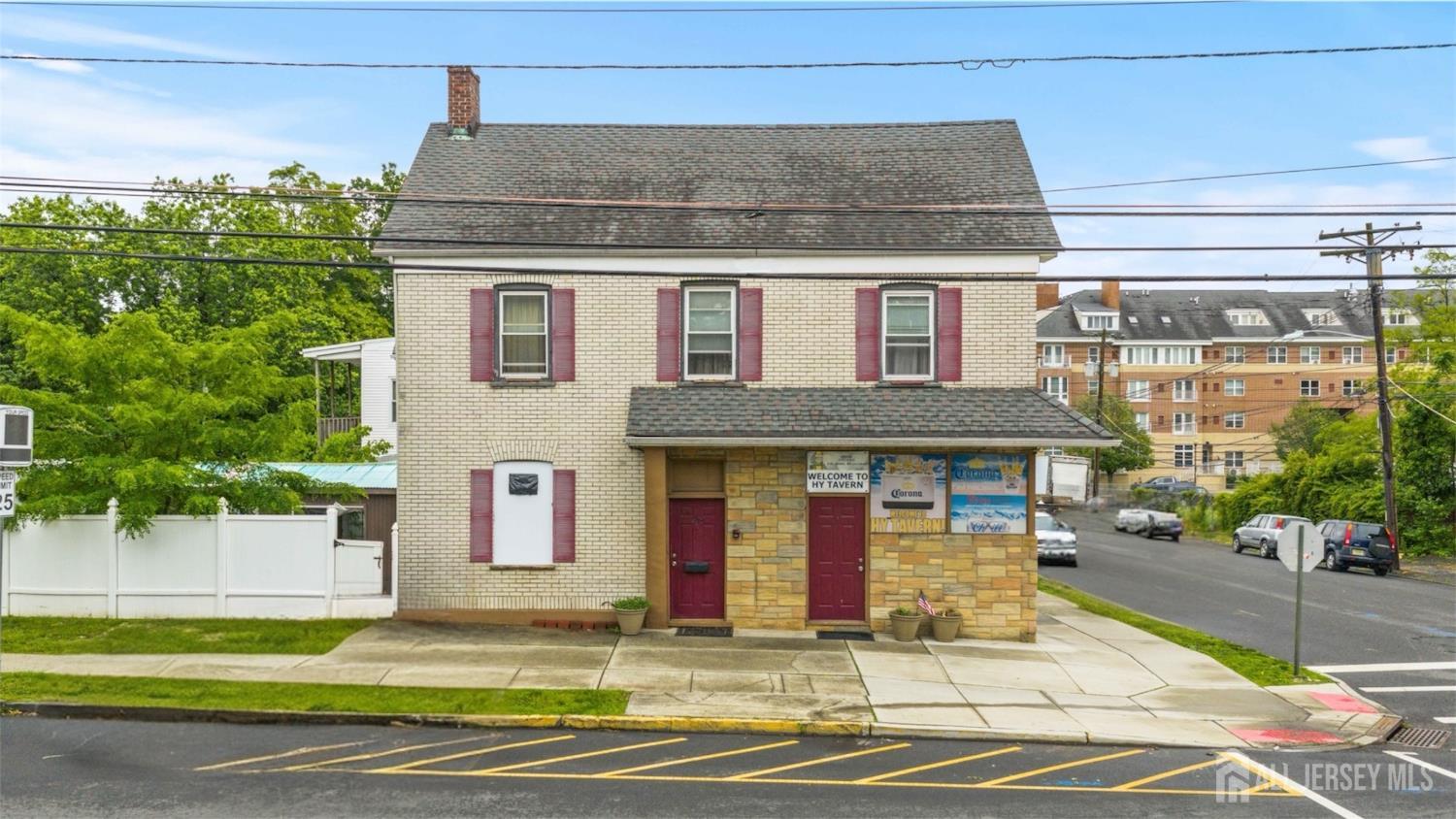 386 High Street Image 1