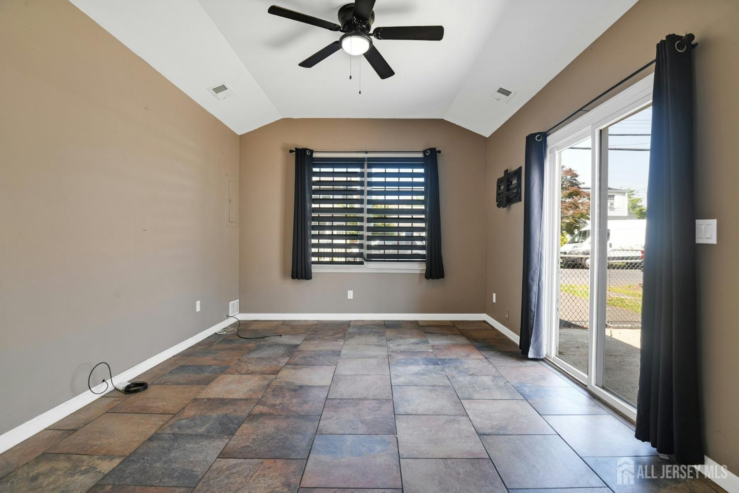 385 Shoreland Circle, Old Bridge, NJ, 08879 image 16