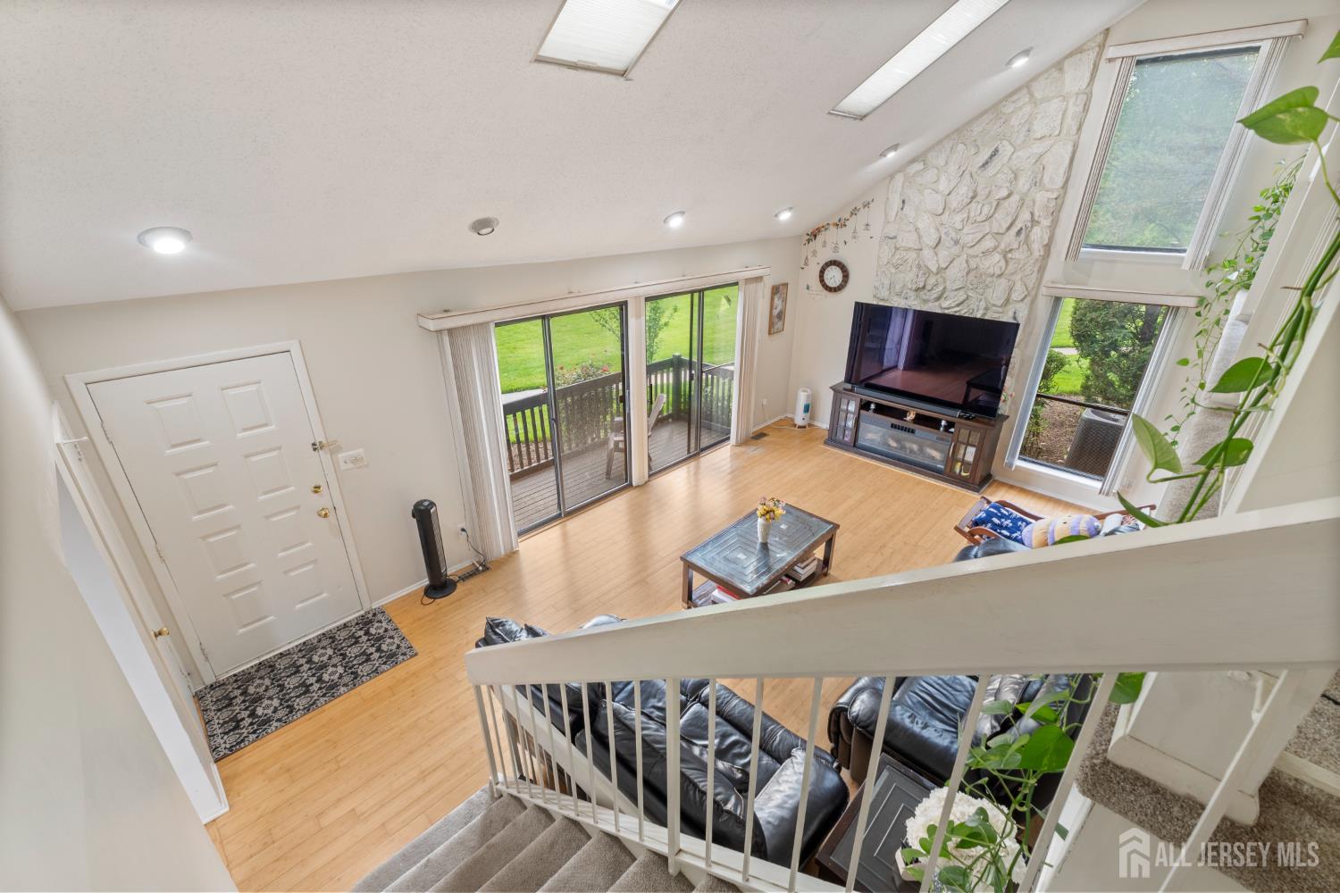 348 Westgate Drive, Edison, NJ, 08820 image 27