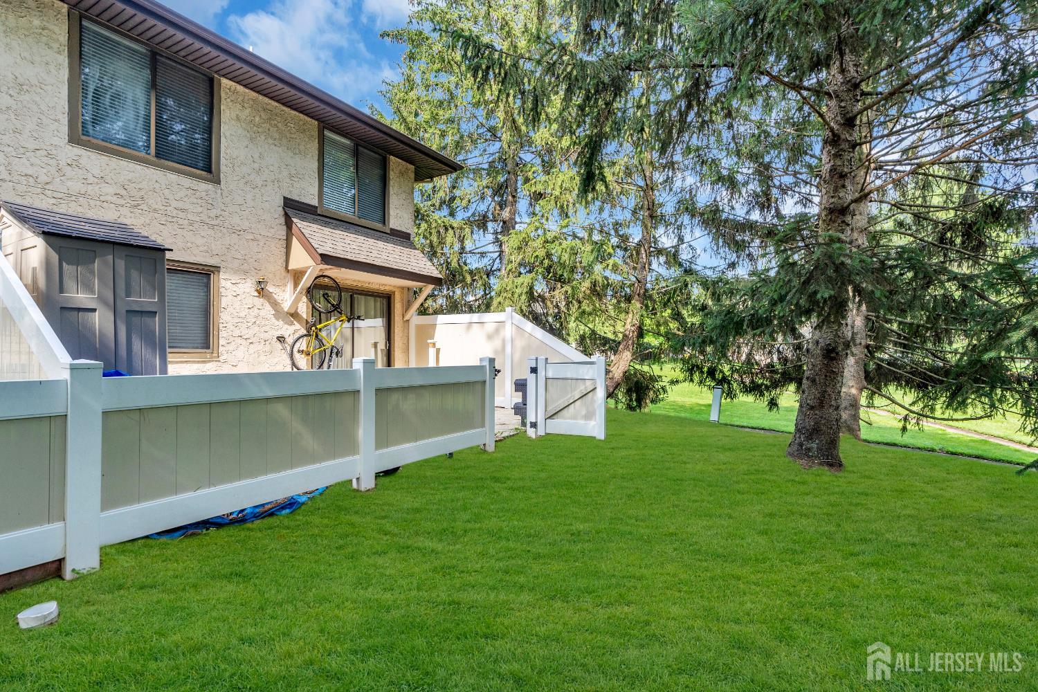 39 Hampshire Drive, Plainsboro, NJ, 08536 image 27