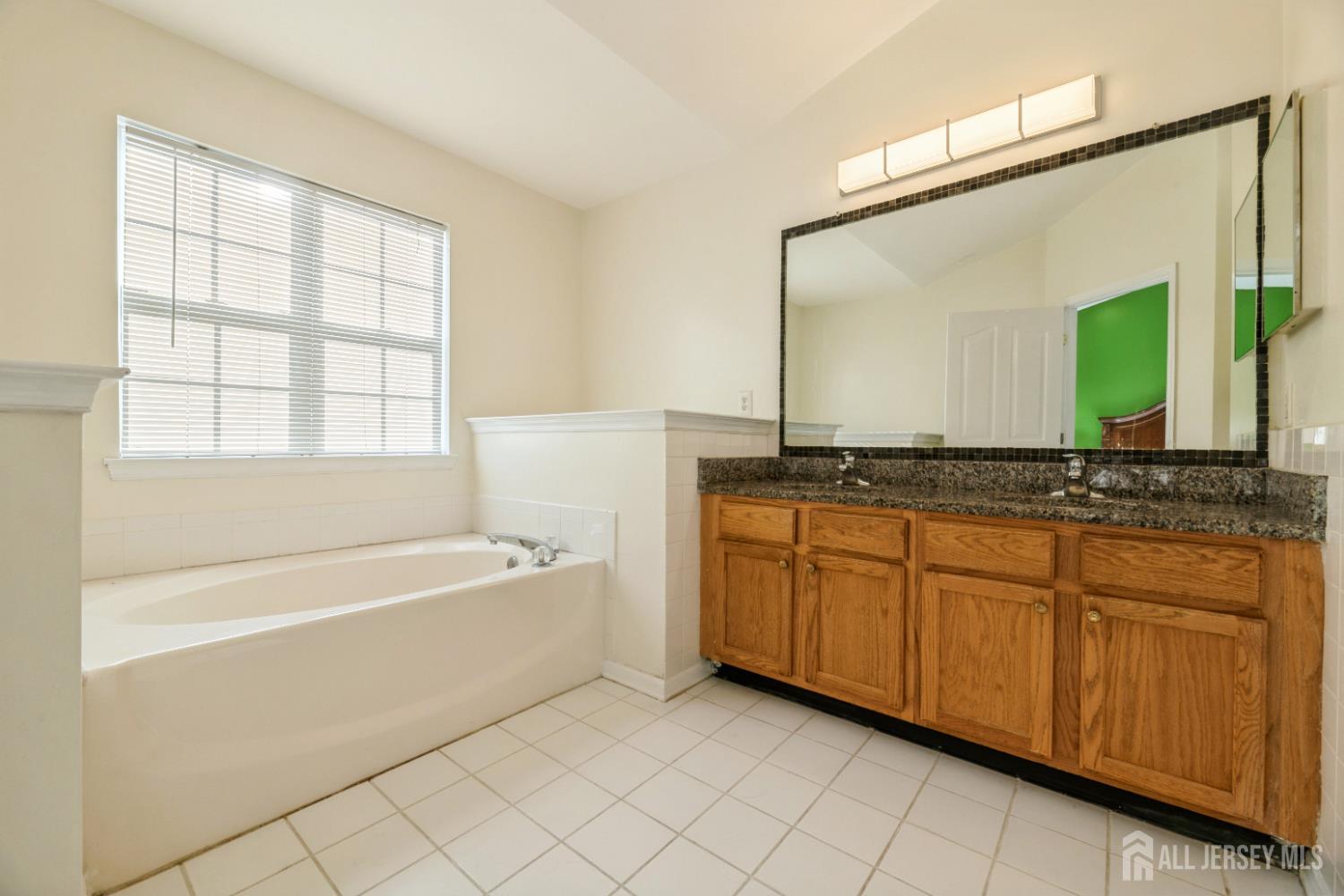 1404 Yarrow Circle, South Brunswick, NJ, 08810 image 18