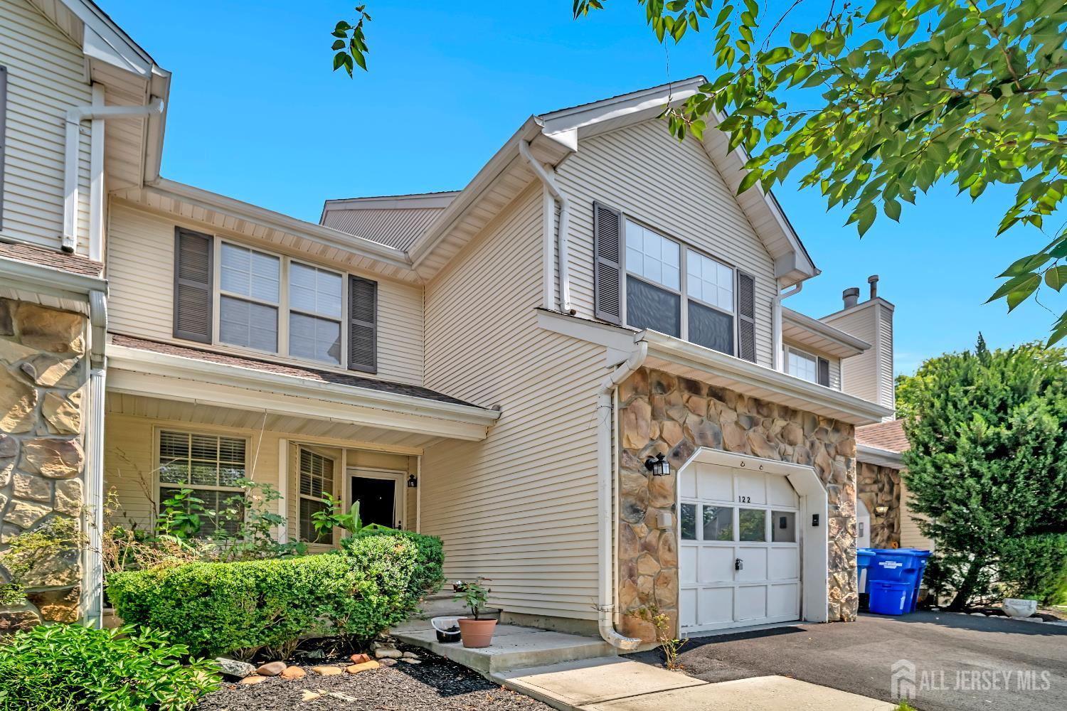 122 Salem Road Image 1