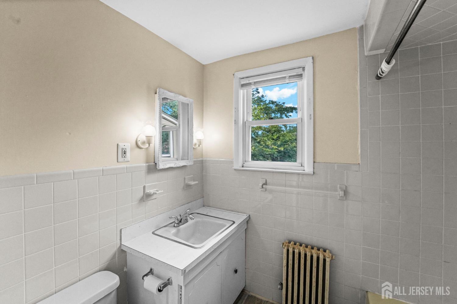118 Huntington Street, New Brunswick, NJ, 08901 image 6