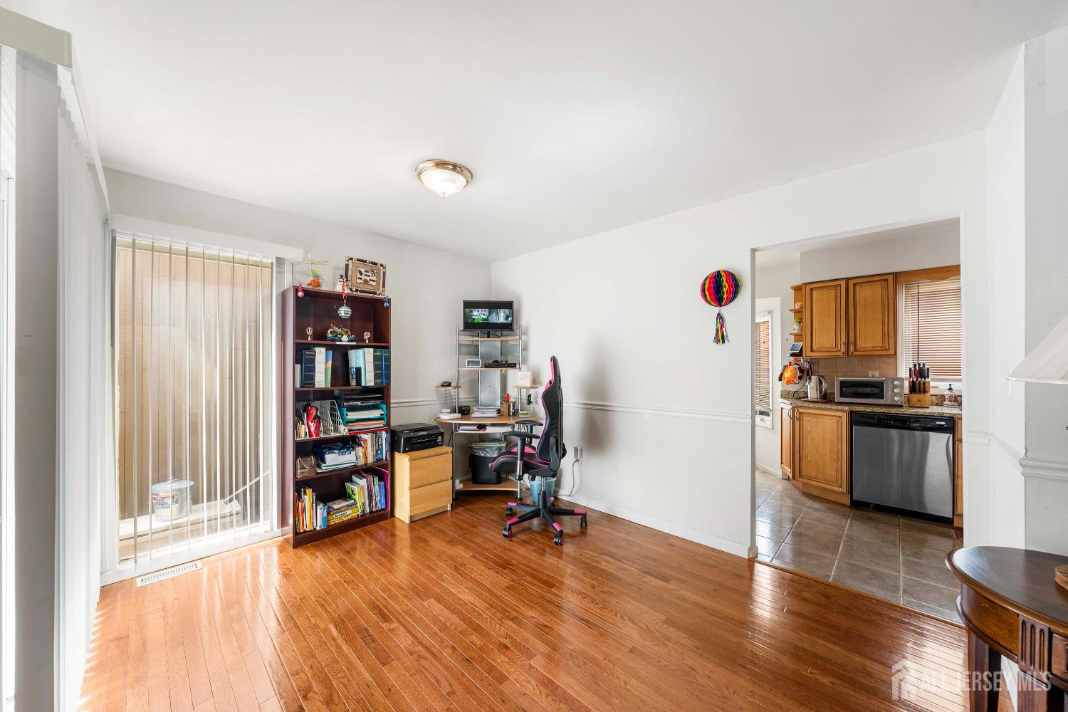 66 Riverbend Drive Image 5