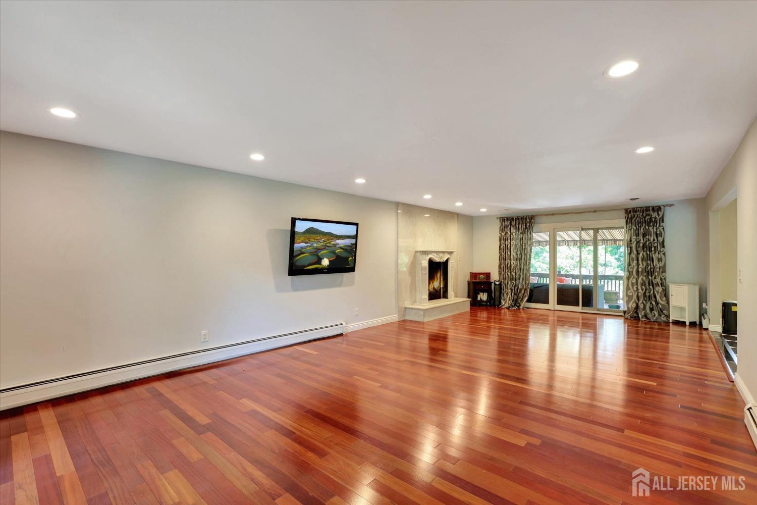 403 New Dover Road, Colonia, NJ, 07067 image 12